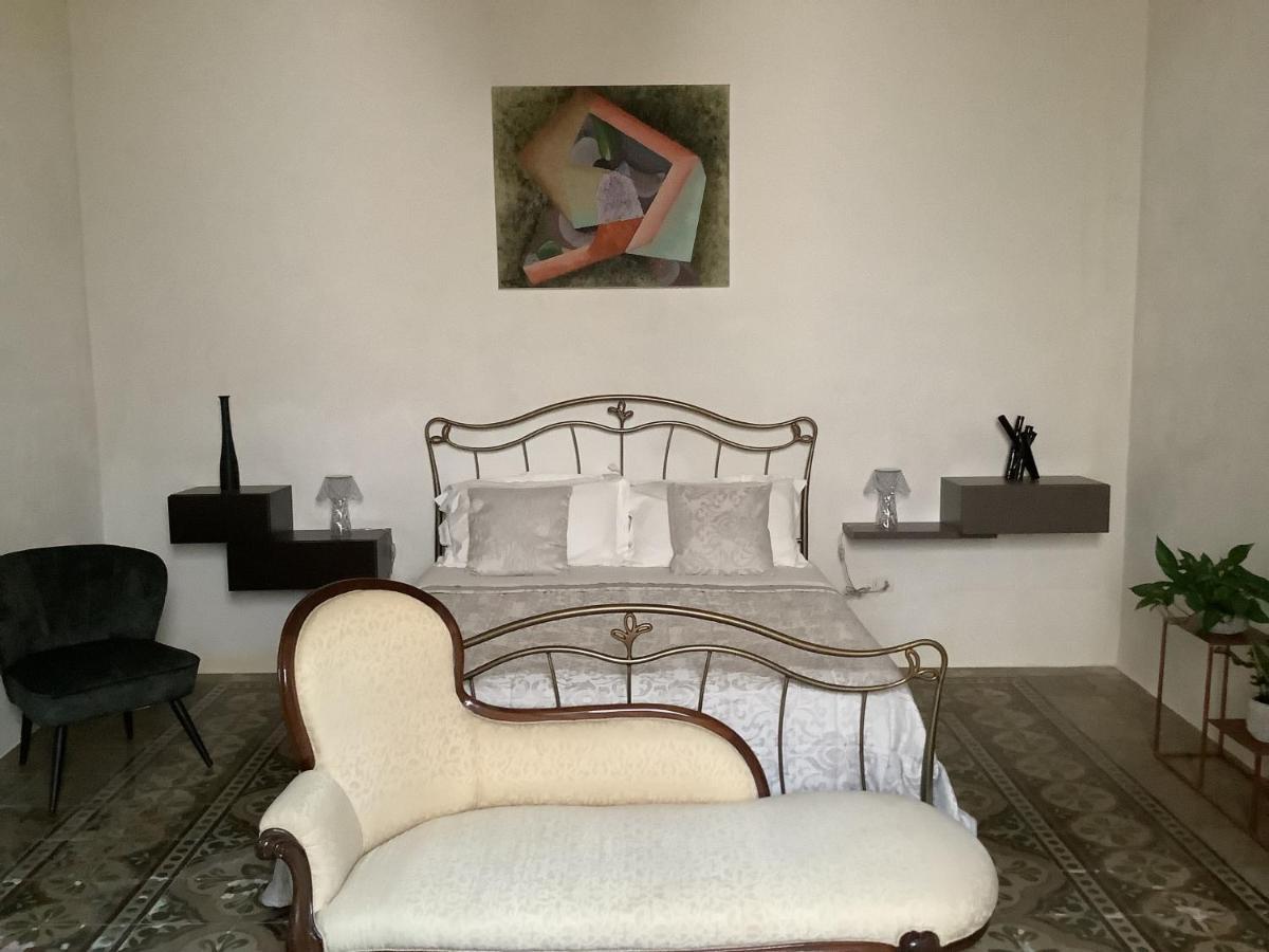 Palazzo Cariddi Bed & Breakfast Nardò Екстериор снимка