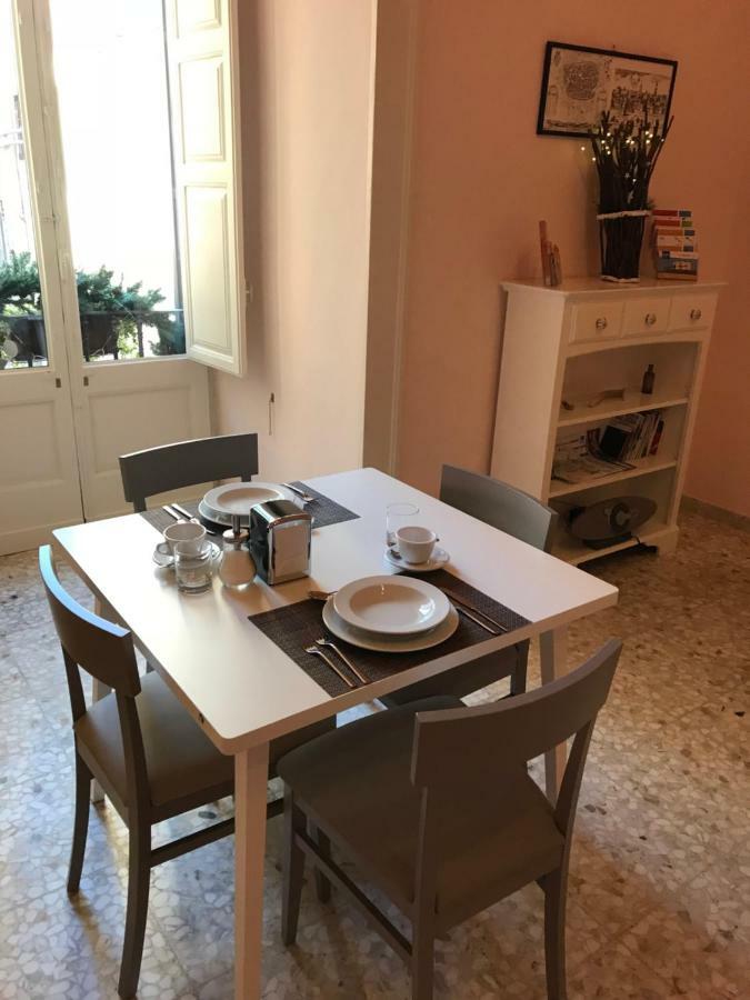 Palazzo Cariddi Bed & Breakfast Nardò Екстериор снимка