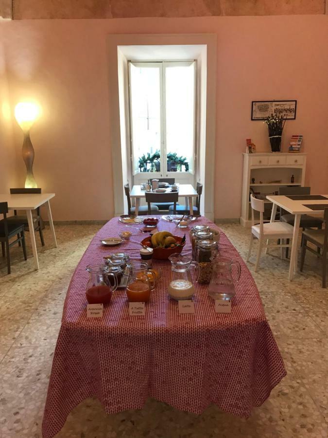 Palazzo Cariddi Bed & Breakfast Nardò Екстериор снимка
