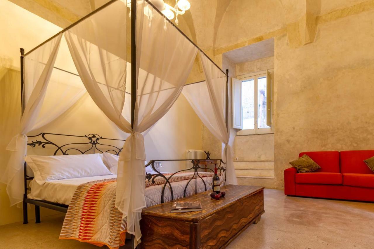Palazzo Cariddi Bed & Breakfast Nardò Екстериор снимка
